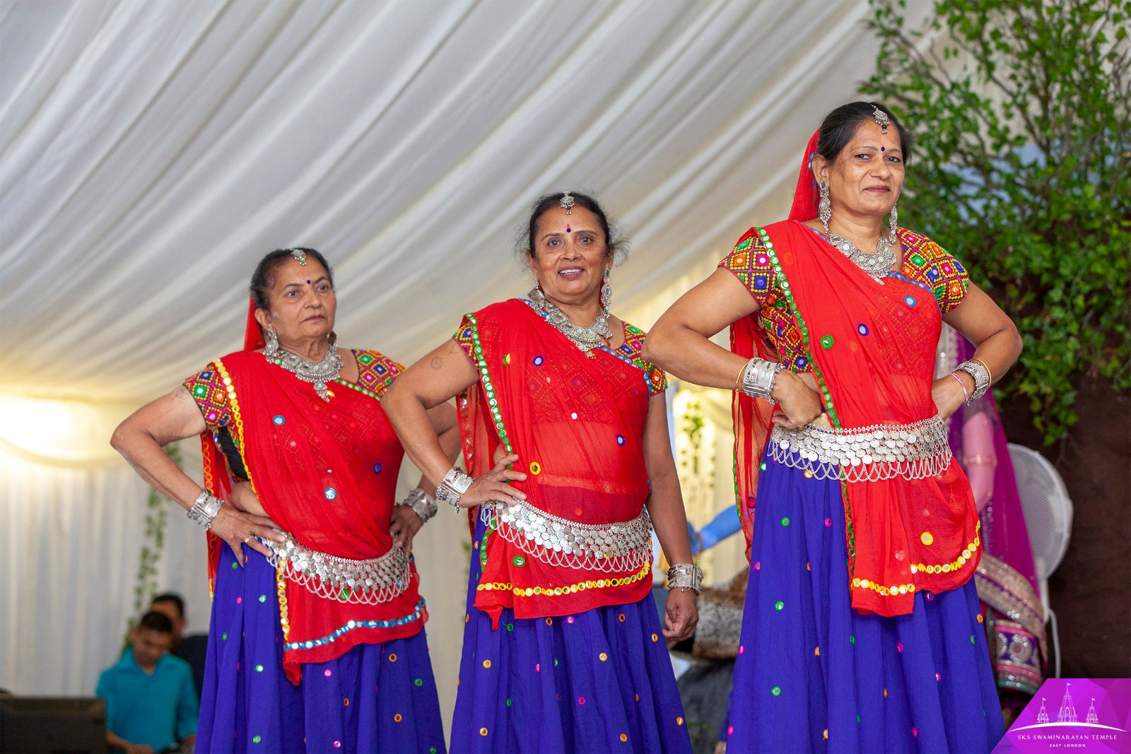 ©1987-2017 SKS Swaminarayan Temple East London